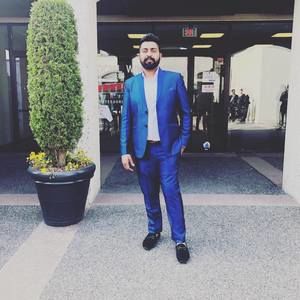 Meet your Posher, Agam